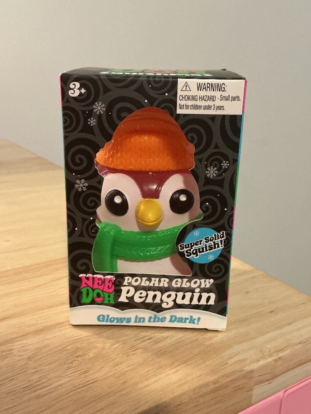 NeeDoh Polar Glow Penguin